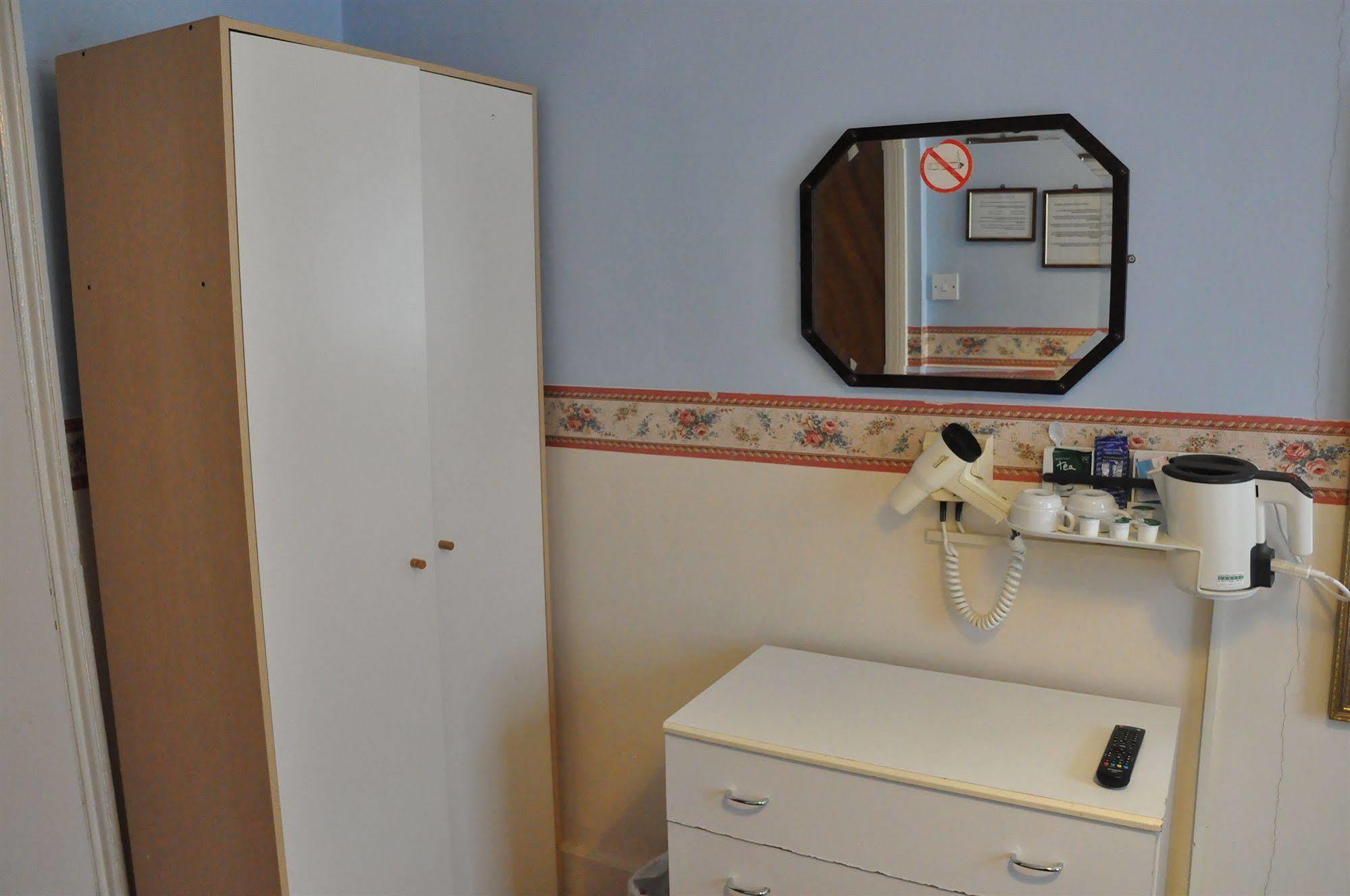 Hotel Albro House